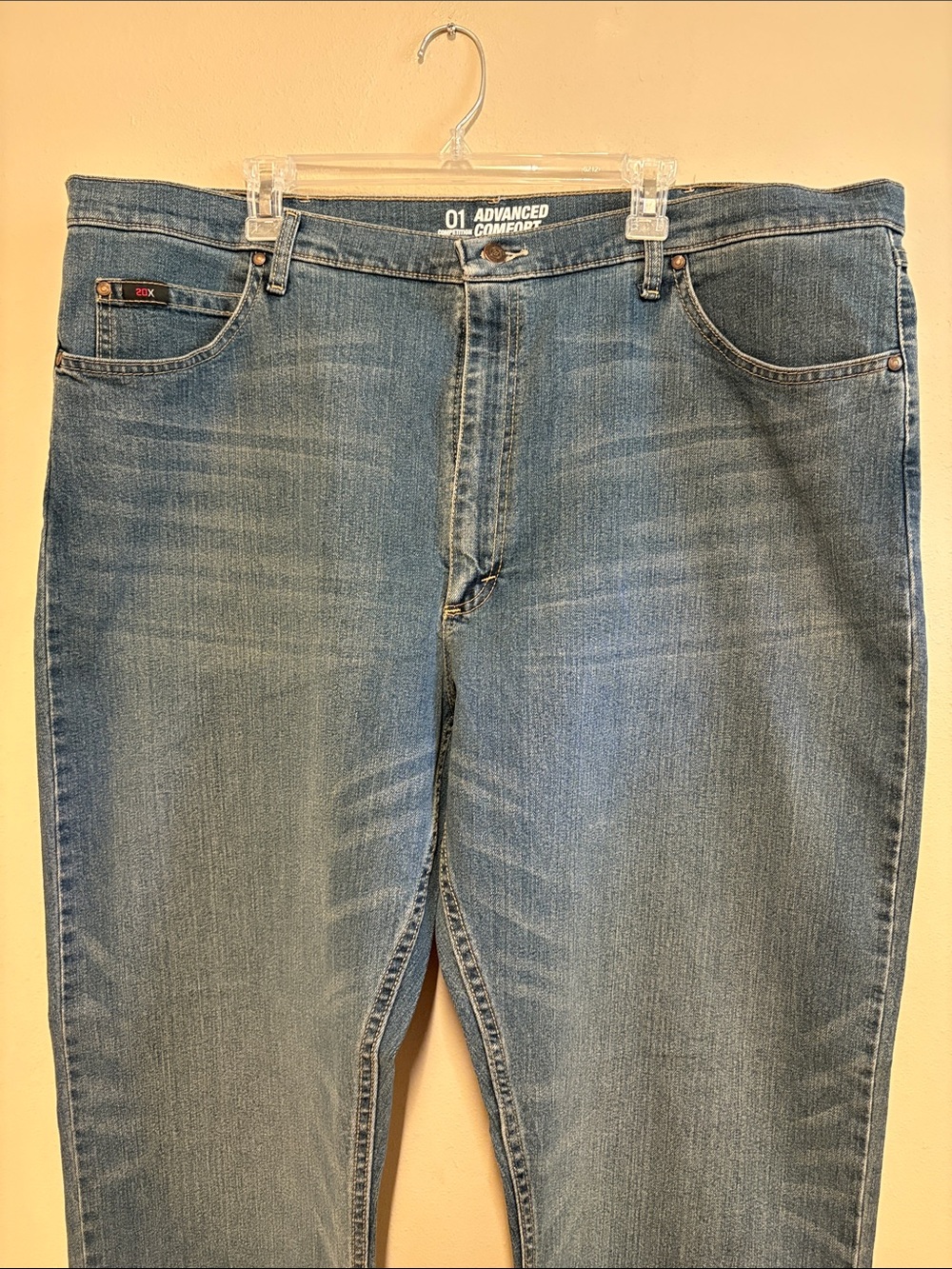 Wrangler 01 Competition Advanced  Comfort Mens Jeans Sz 42x34